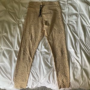 Sarah’s Day X WFA Speckle Leggings in the color Sand. Size large